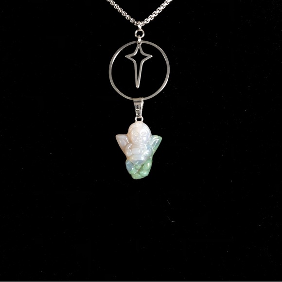 Hand Crafted Moss Agate Cherub Necklace - Picture 3 of 4